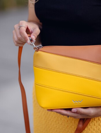 Dámská crossbody kabelka žlutá - Vuch Coalie Striped Yellow